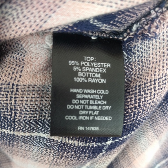 Long Sleeve Navy Towfer Sweater - Picture 4 of 4